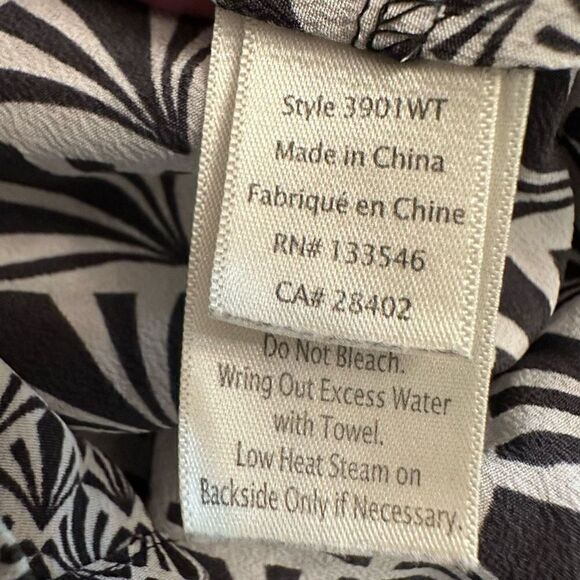 Ecru V-Neck 100% Silk Long-Sleeve Geometric Printed Black & White Blouse Large - Picture 5 of 5